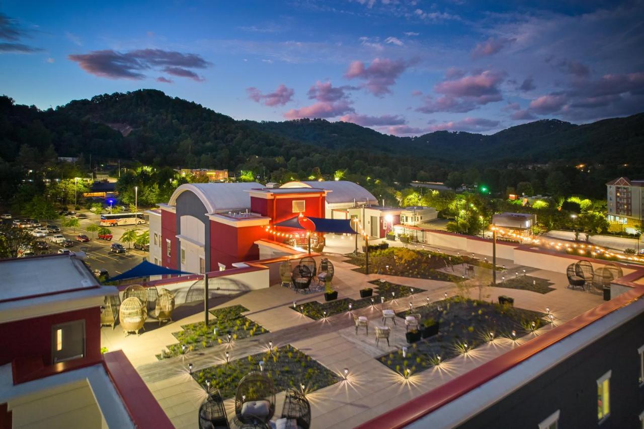 Candlewood Suites - Asheville Downtown By Ihg Bagian luar foto